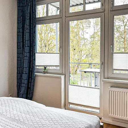 Διαμέρισμα Triton 04