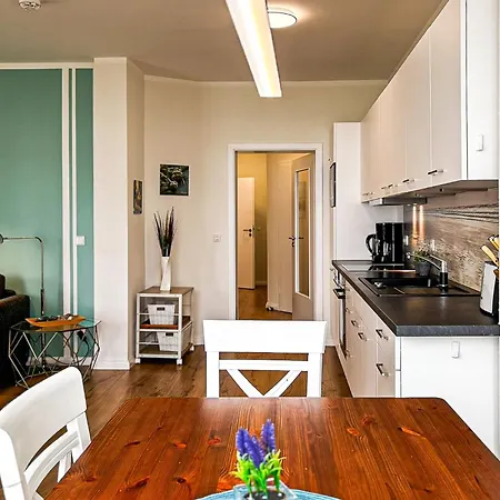 Διαμέρισμα Triton 04